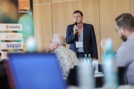 012_auditorium schabel (Copy).jpg